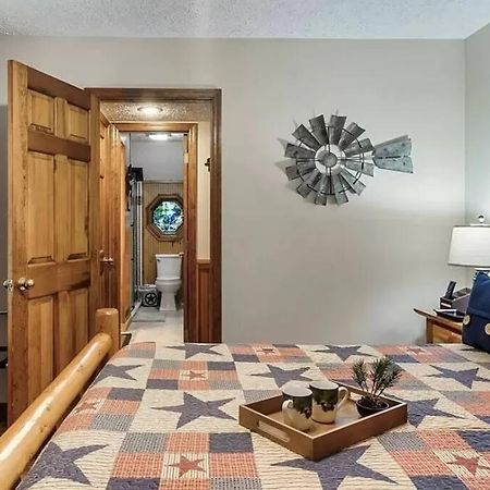 Beary Peaceful Smokies Retreat: Hot-Tub & Pools Villa Pigeon Forge Exterior foto