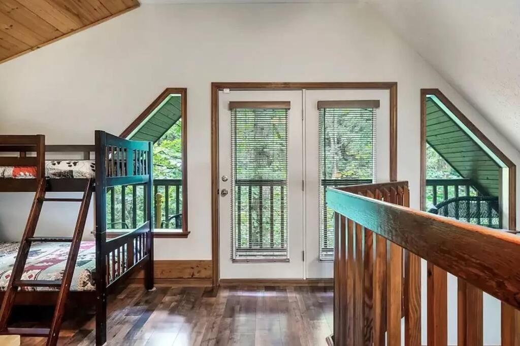 Beary Peaceful Smokies Retreat: Hot-Tub & Pools Villa Pigeon Forge Exterior foto