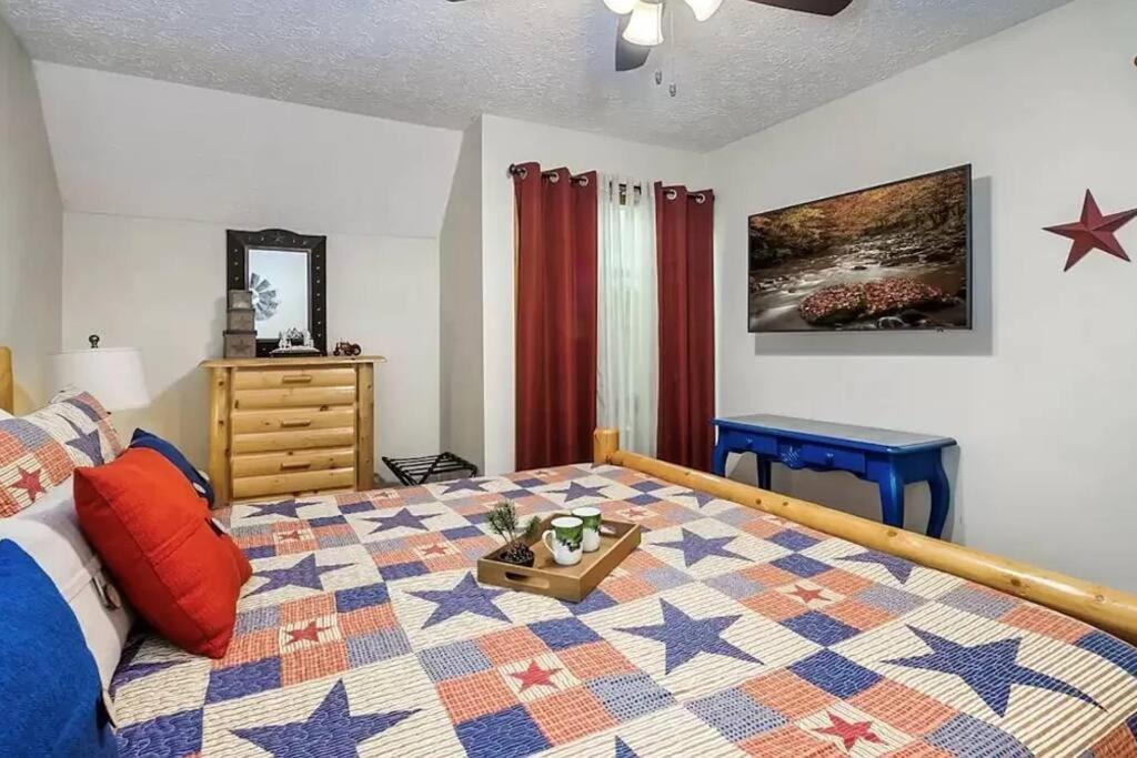 Beary Peaceful Smokies Retreat: Hot-Tub & Pools Villa Pigeon Forge Exterior foto